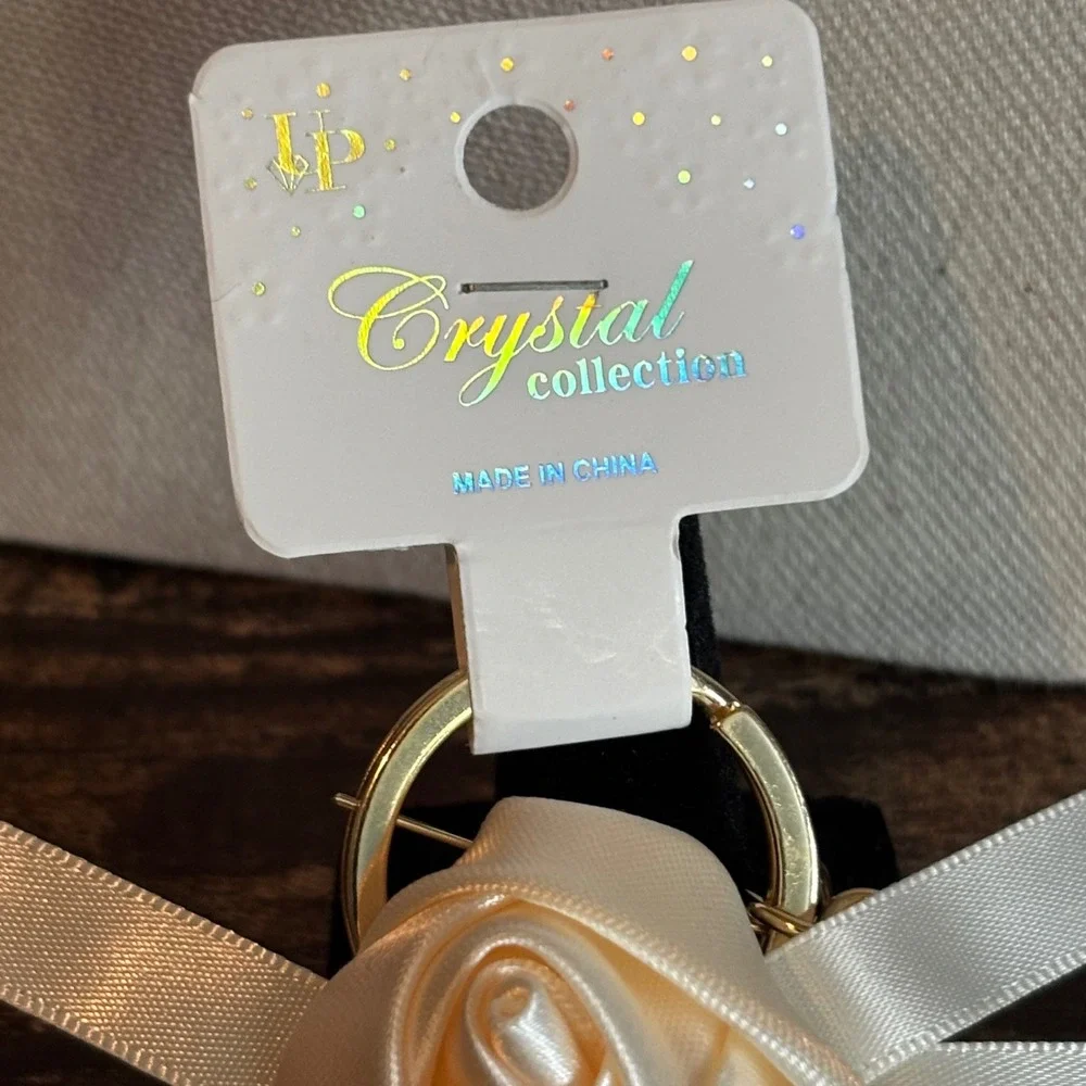 Crystal Collection Ivory Satin Rose Faux Pearl Bow Keychain Gold Tone Clasp